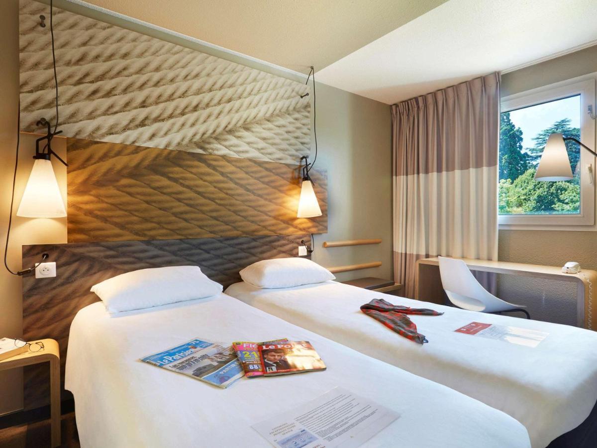 ไอบิส อาร์ช็อง ปอร์ต เด เฌแนฟ Hotel อาร์ฌ็องส์ ภายนอก รูปภาพ