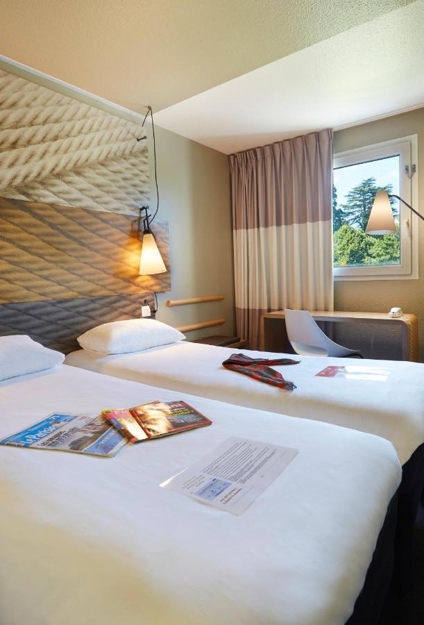 ไอบิส อาร์ช็อง ปอร์ต เด เฌแนฟ Hotel อาร์ฌ็องส์ ภายนอก รูปภาพ
