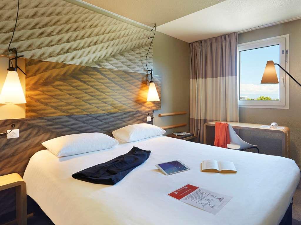 ไอบิส อาร์ช็อง ปอร์ต เด เฌแนฟ Hotel อาร์ฌ็องส์ ห้อง รูปภาพ