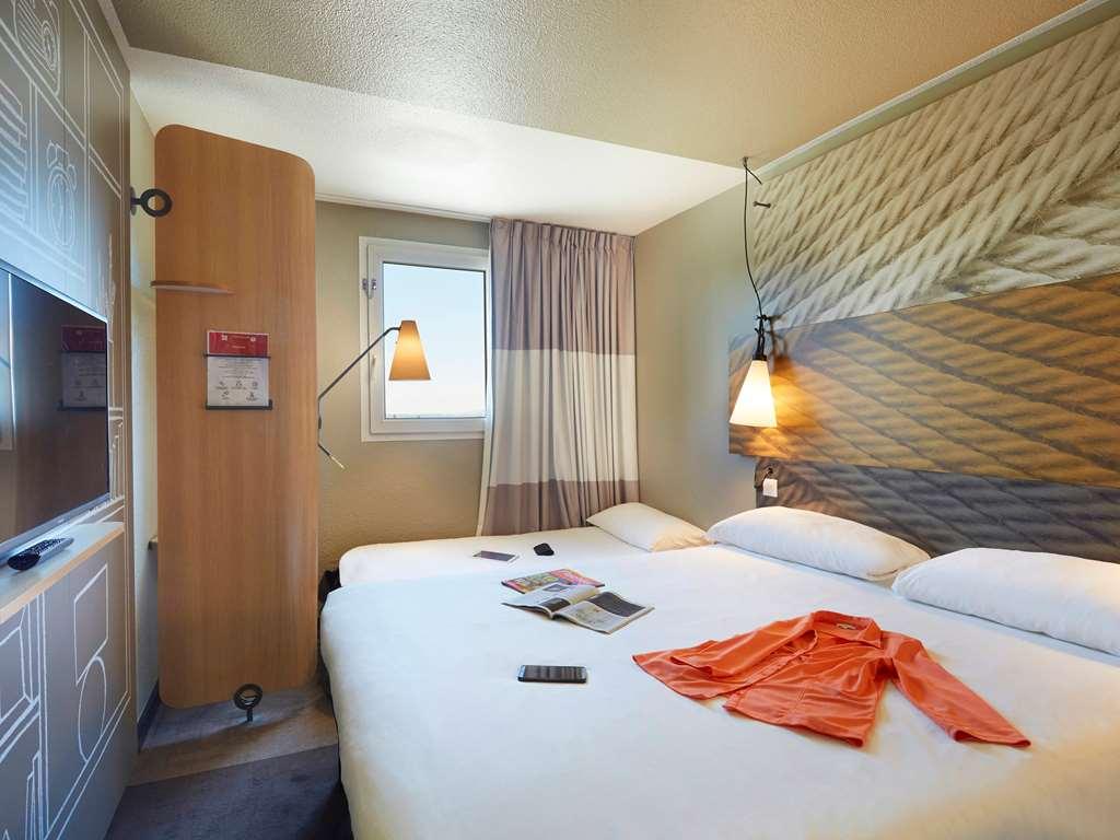 ไอบิส อาร์ช็อง ปอร์ต เด เฌแนฟ Hotel อาร์ฌ็องส์ ห้อง รูปภาพ